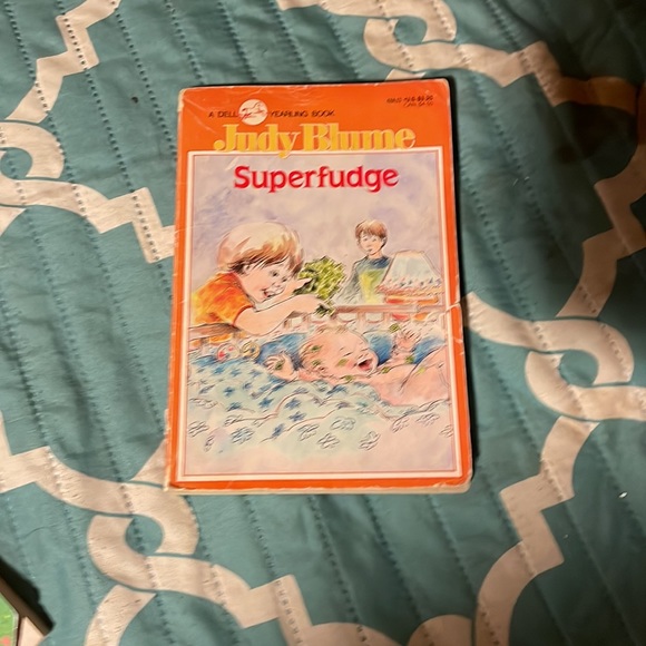 Book - Picture 4 of 8